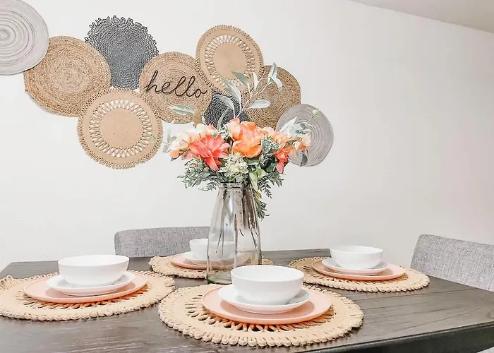 Holiday home Affordable Retro Retreat 80s Townhome Tallahassee